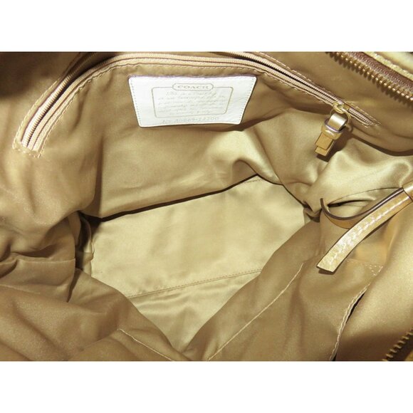 Coach 2008 Limited Edition Chrysanthemum Appliques Cursive Creed Tote & wristlet - Picture 6 of 14